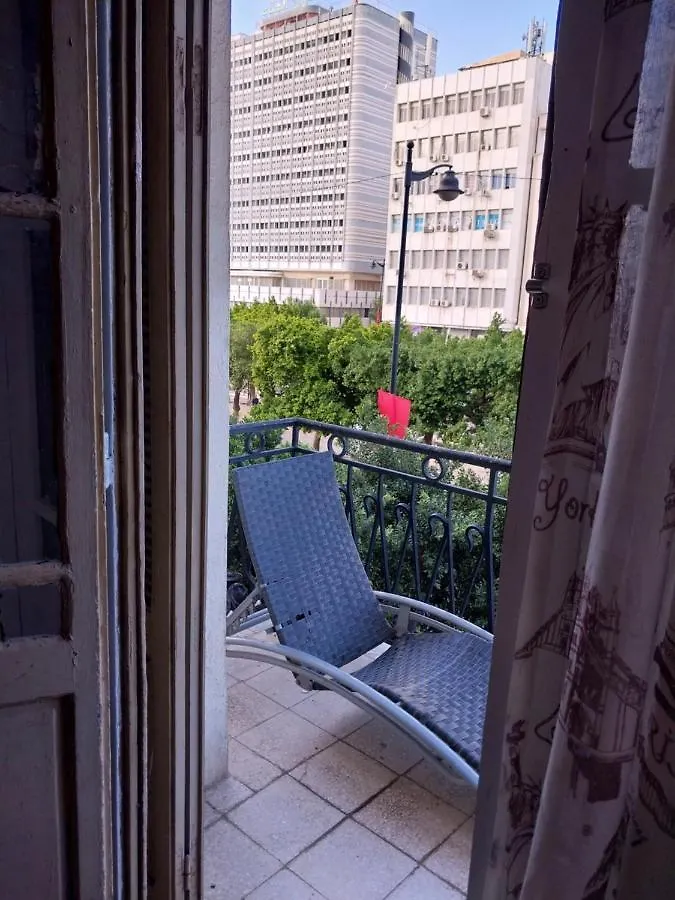 Appartement Plein Centre Ville Tunes Apartamento